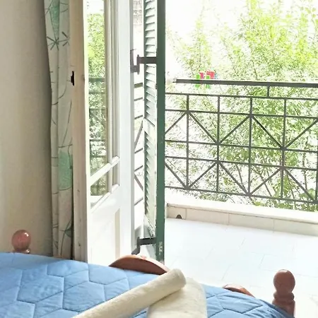 Apartment Marias' Quiet With Parking, Walk To Town
